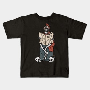 Caesar on News Kids T-Shirt